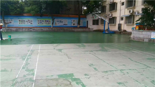 硅pu材料廠家-硅pu球場鋪設(shè)-，成冠體育