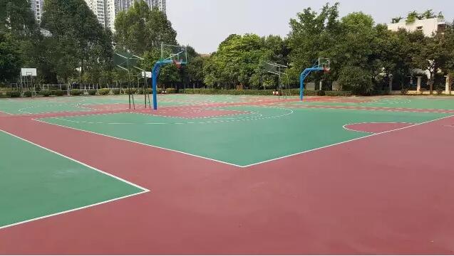 英語實(shí)驗(yàn)學(xué)校硅PU籃球場(chǎng)羽毛球場(chǎng)