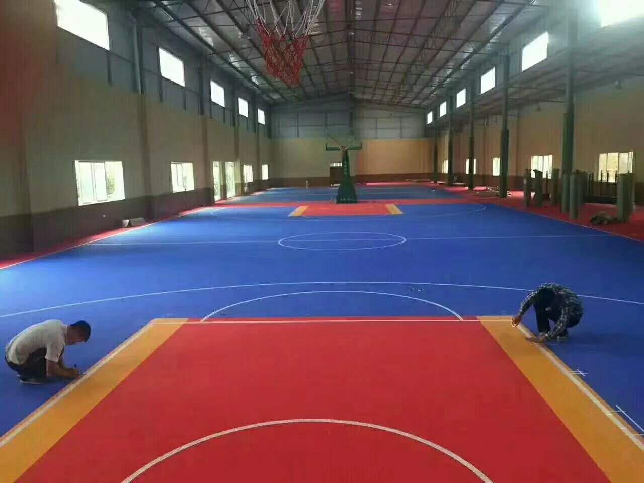 拼裝地板施工-拼裝地板價(jià)格-拼裝地板廠家-成冠體育 拼裝地板施工-拼裝地板價(jià)格-拼裝地板廠家-成冠體育