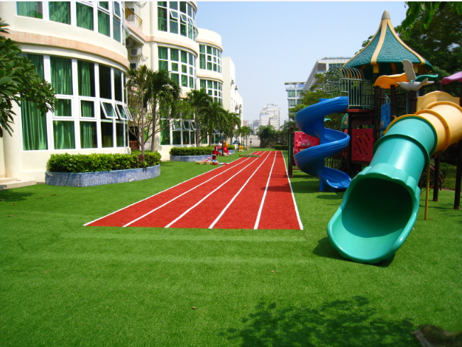 幼兒園草坪場(chǎng)地鋪設(shè)對(duì)地基有何要求