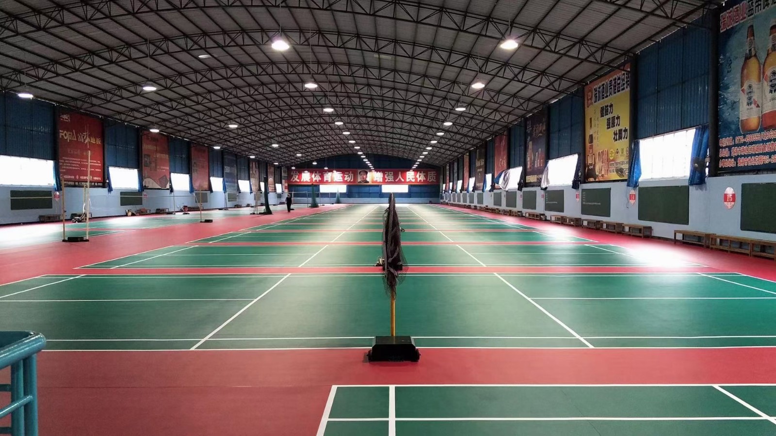 河池南丹室內(nèi)硅pu球場